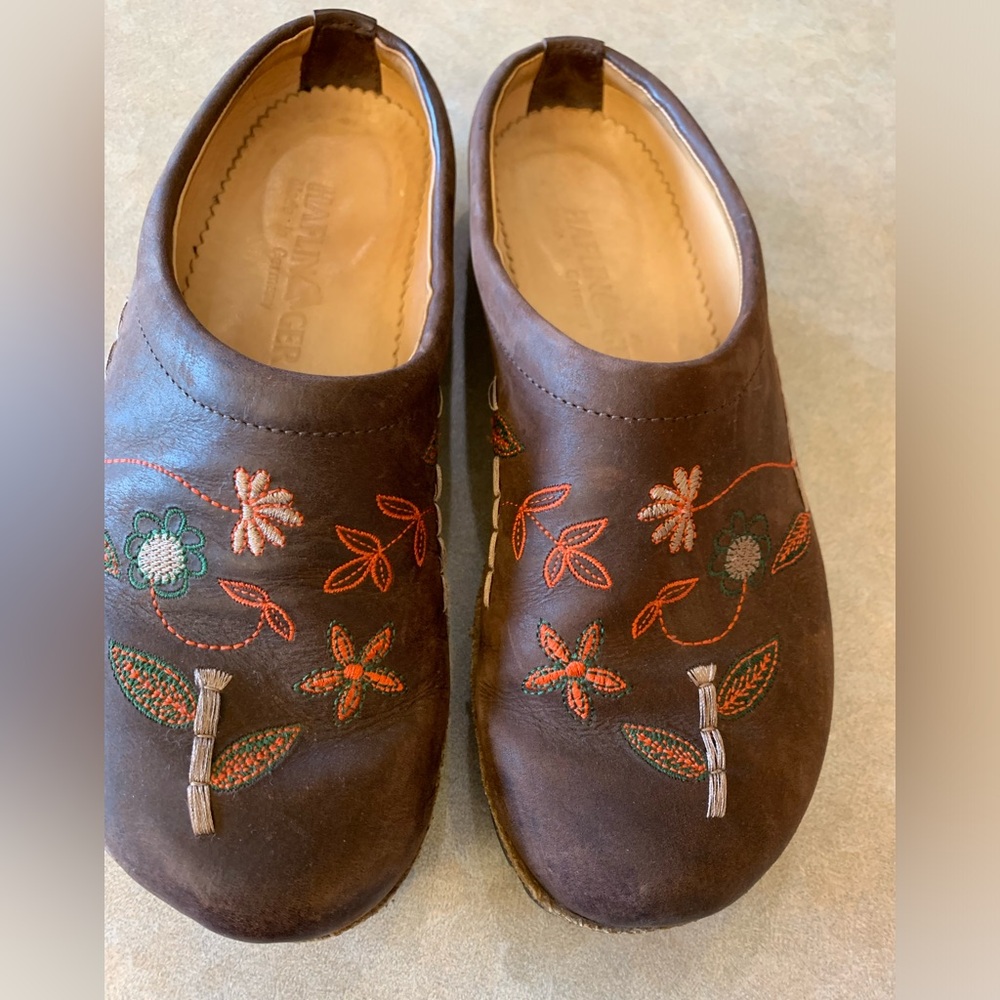 Haflinger clogs